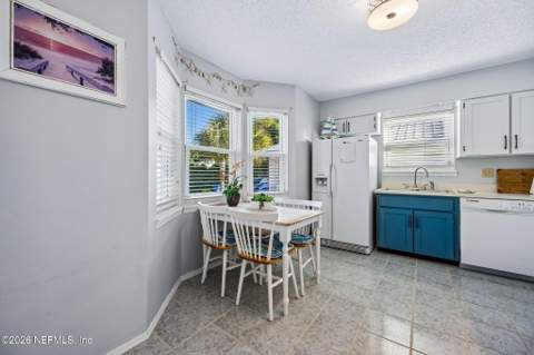 2734 Ocean Drive, Fernandina Beach FL - photo 7 of 46