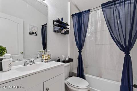 10998 River Falls Drive, Jacksonville FL - photo 11 of 50