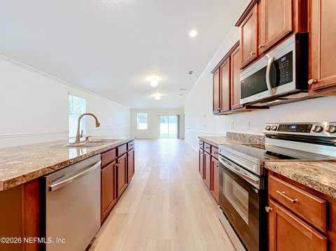 9018 Kipper Drive, Jacksonville FL - photo 11 of 41