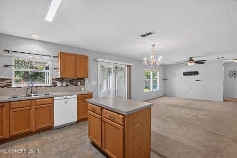 11790 Pleasant Creek Drive, Jacksonville FL - photo 16 of 43