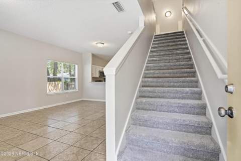 2152 Sessions Lane, Jacksonville FL - photo 9 of 32