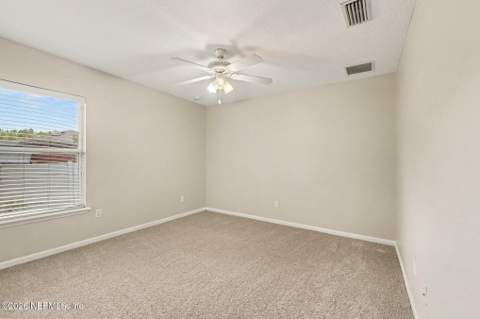 9210 Hawks Point Drive, Jacksonville FL - photo 16 of 35