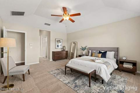 9210 Hawks Point Drive, Jacksonville FL - photo 14 of 35