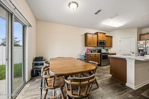 2040 Pebble Point Drive, Green Cove Springs FL - photo 14 of 54