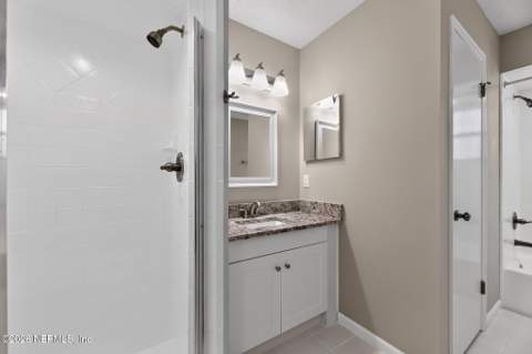 12183 Safeshelter Drive, Jacksonville FL - photo 16 of 30
