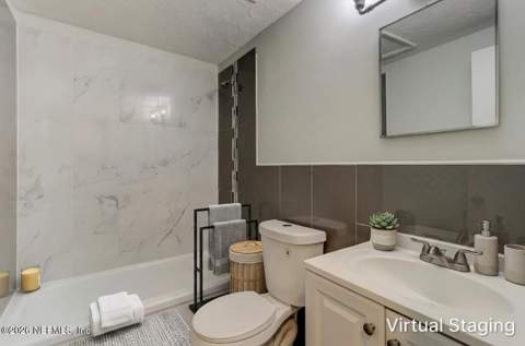 7563 John F Kennedy Drive, Jacksonville FL - photo 8 of 40
