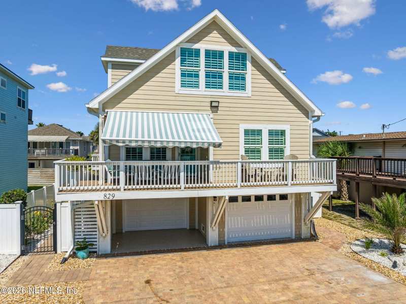 3 bedroom Single Family Residence at 829 N Fletcher Avenue, Georgia's Fdna Beach, Fernandina Beach — photo 1
