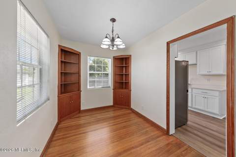 5419 Ortega Forest Drive, Jacksonville FL - photo 10 of 27