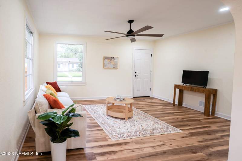 2 bedroom Single Family Residence at 4051 Myra Street, Windle Park, Jacksonville — photo 4