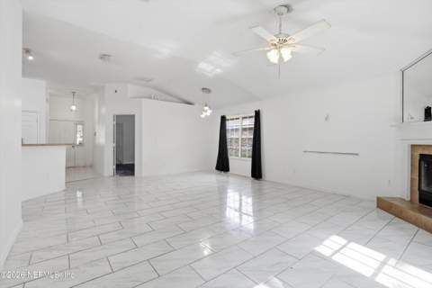 6425 Sarahs View Court, Jacksonville FL - photo 12 of 38