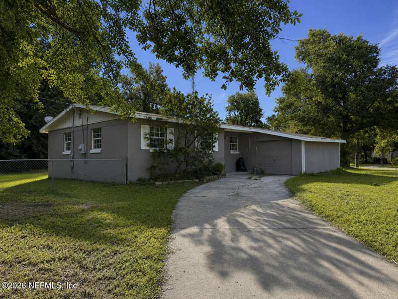 3 bedroom Single Family Residence at 2319 Eudine Drive, Cedar Hills Estates, Jacksonville — photo 1