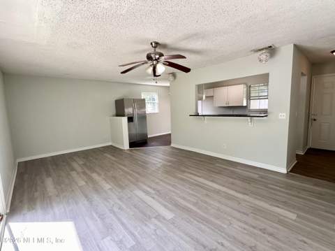 2319 Eudine Drive, Jacksonville FL - photo 9 of 25