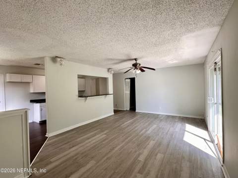 2319 Eudine Drive, Jacksonville FL - photo 10 of 25