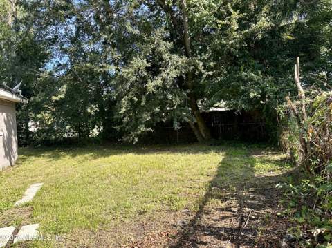 2319 Eudine Drive, Jacksonville FL - photo 23 of 25