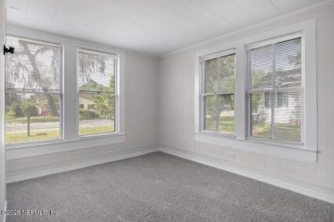 2211 St Johns Avenue, Palatka FL - photo 15 of 35