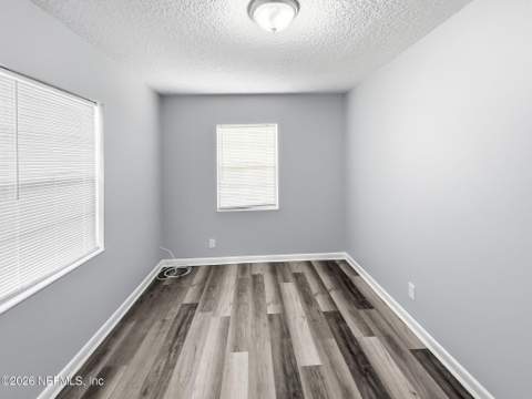 6043 Malcone Lane, Jacksonville FL - photo 22 of 44