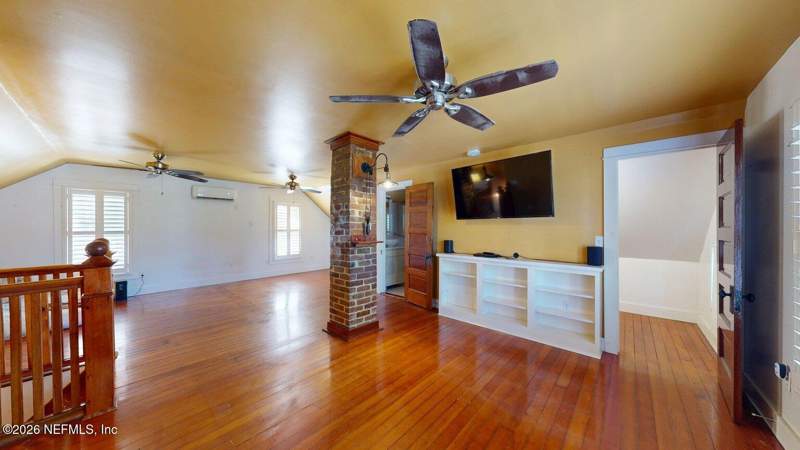 1 bedroom Single Family Residence at 216 N Summit Street, Crescent City Add, Crescent City — photo 5