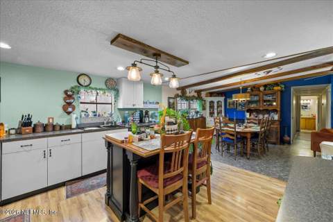 112 Birchdale Trail, Hawthorne FL - photo 10 of 31