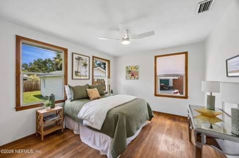 4369 Garibaldi Avenue, Jacksonville FL - photo 12 of 32