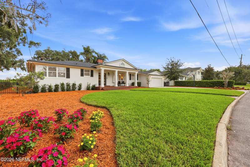 4 bedroom Single Family Residence at 833 Waterman Road, Waterman Estates, Jacksonville — photo 3