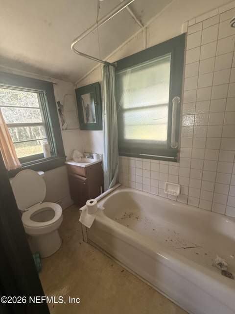 114 E Hicks Street, Palatka FL - photo 13 of 17
