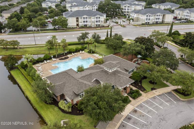 3 bedroom Townhouse at 8390 Cannonwood Lane, Ironwood, Jacksonville — photo 5