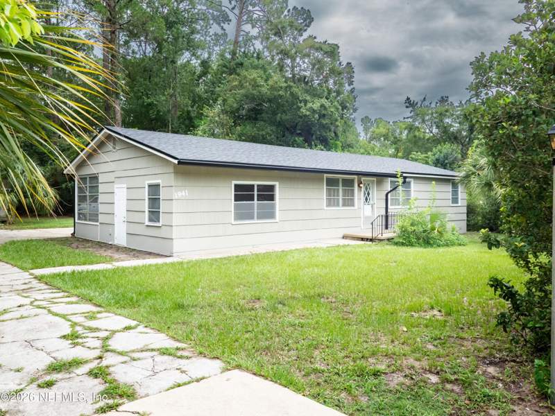 3 bedroom Single Family Residence at 1941 Parental Home Road, Hogan Farms, Jacksonville — photo 2