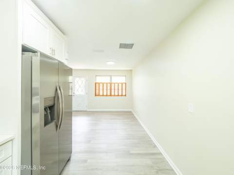 1941 Parental Home Road, Jacksonville FL - photo 13 of 34