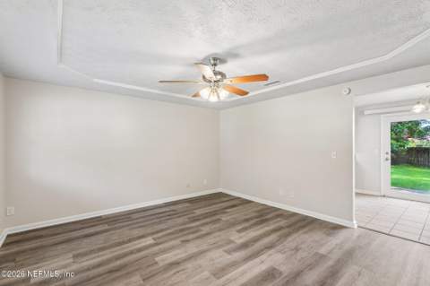 333 Old Jennings Road, Orange Park FL - photo 6 of 28