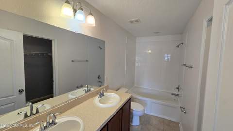 3706 Hartsfield Forest Circle, Jacksonville FL - photo 9 of 15