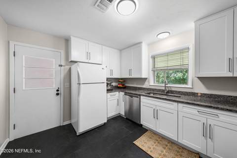 5539 Riverton Road, Jacksonville FL - photo 14 of 34