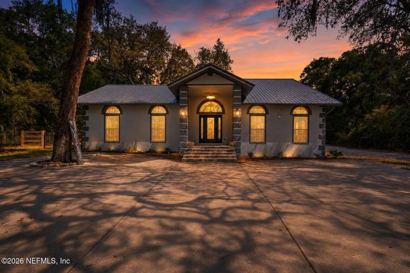 4 bedroom Single Family Residence at 1886 State Road 20, Hawthorne, Hawthorne — photo 4