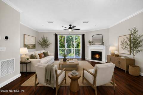 4460 Congressional Drive, Jacksonville FL - photo 10 of 36