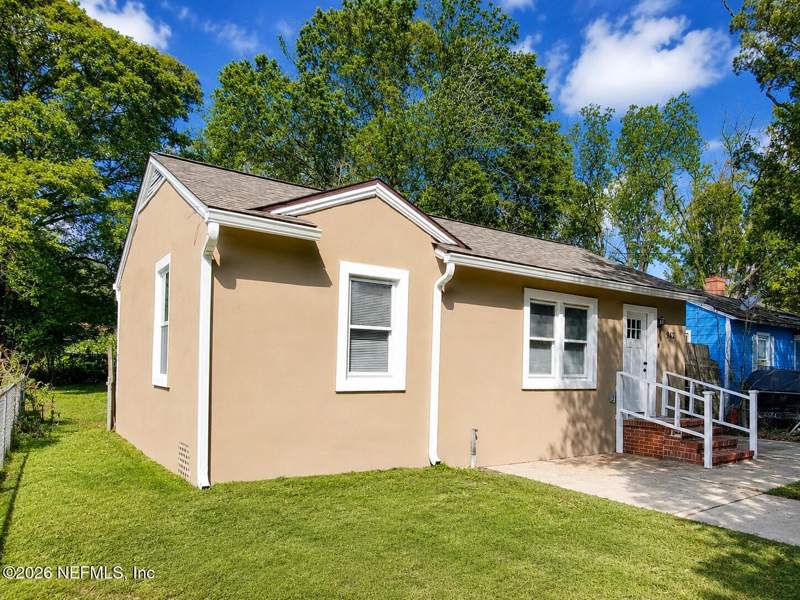2 bedroom Single Family Residence at 942 Saranac Street, Woodstock Park, Jacksonville — photo 2