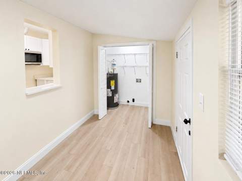 942 Saranac Street, Jacksonville FL - photo 9 of 16