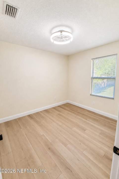 942 Saranac Street, Jacksonville FL - photo 11 of 16