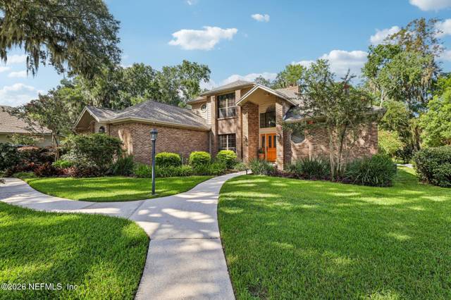 3819 WATERSIDE Drive