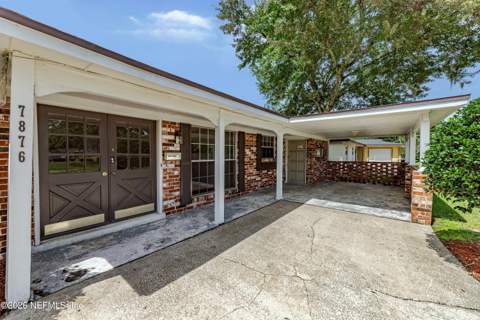 7876 Arble Drive, Jacksonville FL - photo 8 of 43