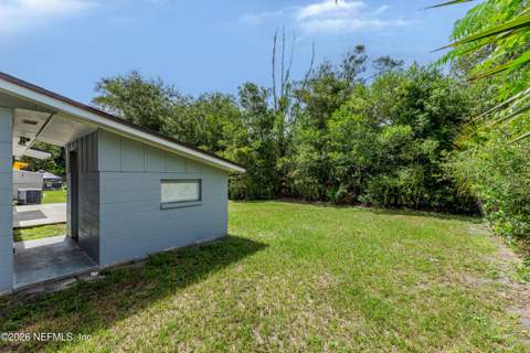 7876 Arble Drive, Jacksonville FL - photo 10 of 43