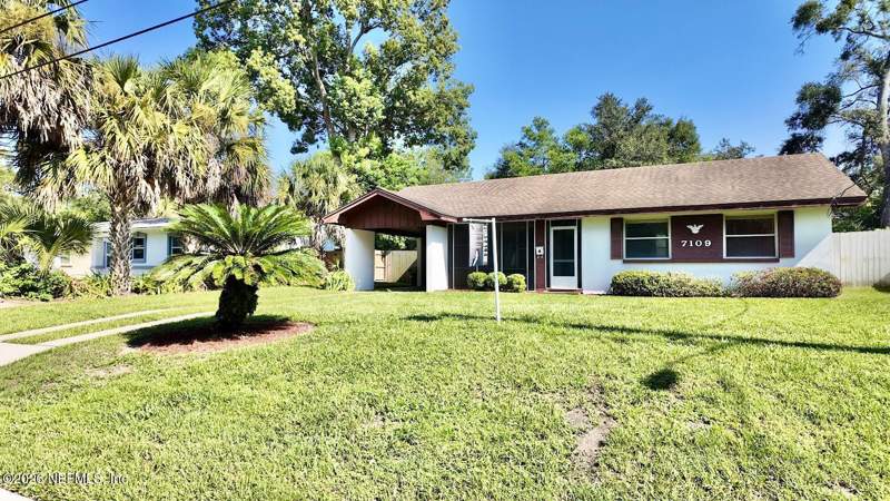 3 bedroom Single Family Residence at 7109 Hallock Street, Tidewater Acres, Jacksonville — photo 2