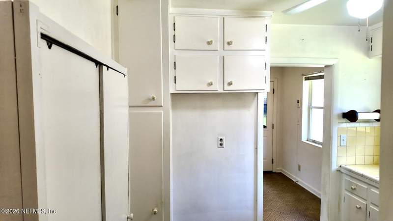 3 bedroom Single Family Residence at 7109 Hallock Street, Tidewater Acres, Jacksonville — photo 4