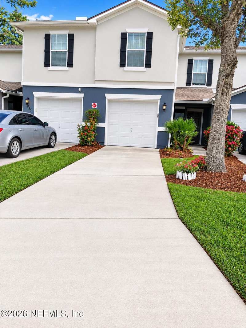 3 bedroom Condominium at 1018 N Black Cherry Drive, Crossings At Cypress Trace Condo, St. Johns — photo 1