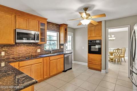 3632 Leewood Lane, Jacksonville FL - photo 15 of 43