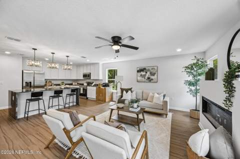 13301 Gerona Drive, Jacksonville FL - photo 6 of 29