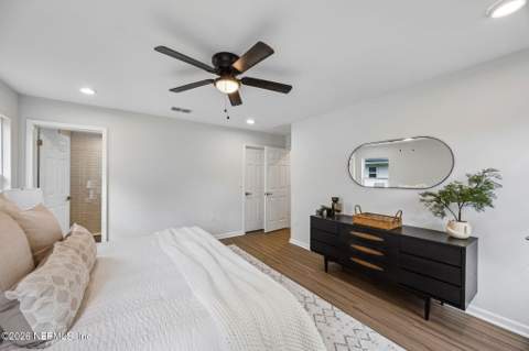 13301 Gerona Drive, Jacksonville FL - photo 14 of 29