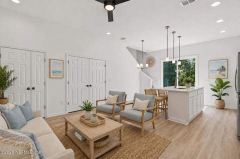 11611 Raft Road, Jacksonville FL - photo 6 of 60