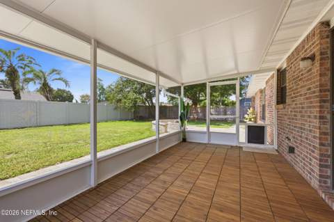 12432 Muscovy Drive, Jacksonville FL - photo 9 of 32