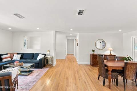 5392 Heckscher Drive, Jacksonville FL - photo 19 of 93