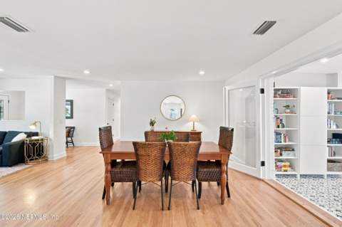 5392 Heckscher Drive, Jacksonville FL - photo 20 of 93