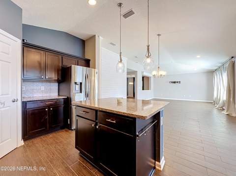 15971 Hutton Lane, Jacksonville FL - photo 13 of 42